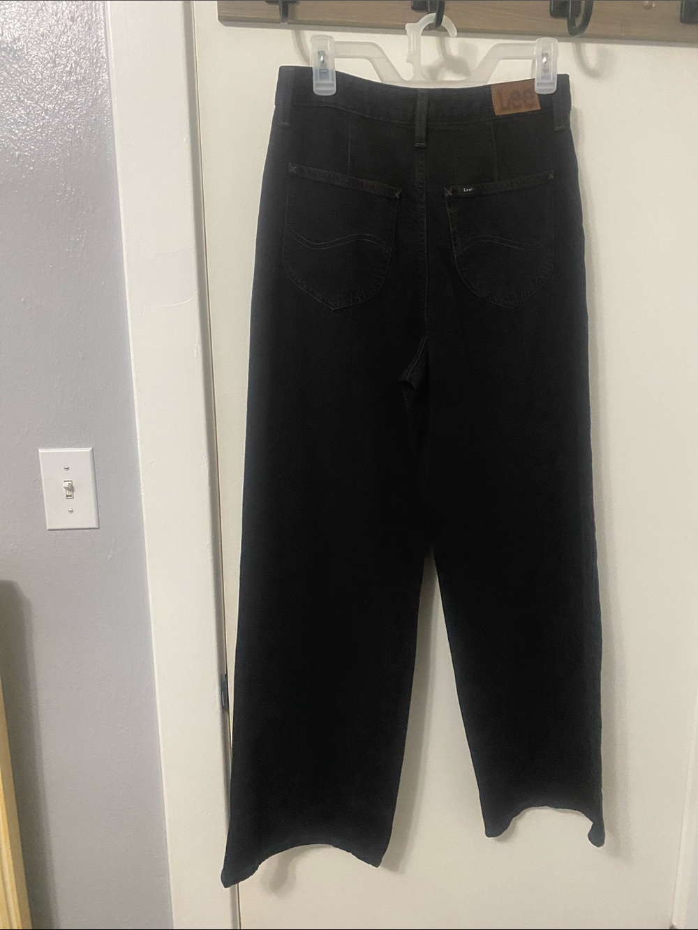 Jeans - Picture 5 of 9